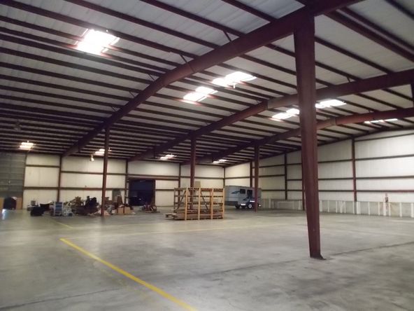 975 W Jackson St, Marshall, MO 65340